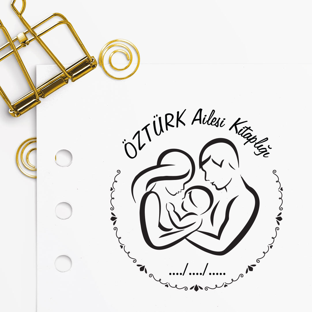 Çerçeveli Aile Aşk mührü tasarım detayı, aile figürleri çizimi, isim yazılı