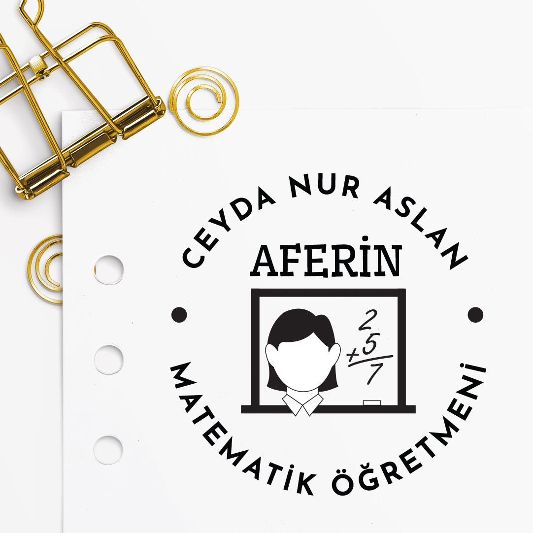 Kadın Öğretmenden Aferin mührü (2. tasarım) detayı, kadın öğretmen figürü ve 'Aferin' yazısı çizimi