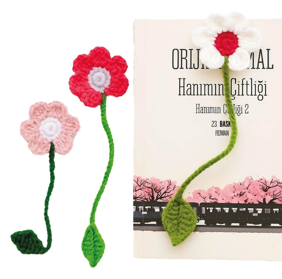 El yapımı amigurumi çiçek motifli örgü kitap ayracı örneği